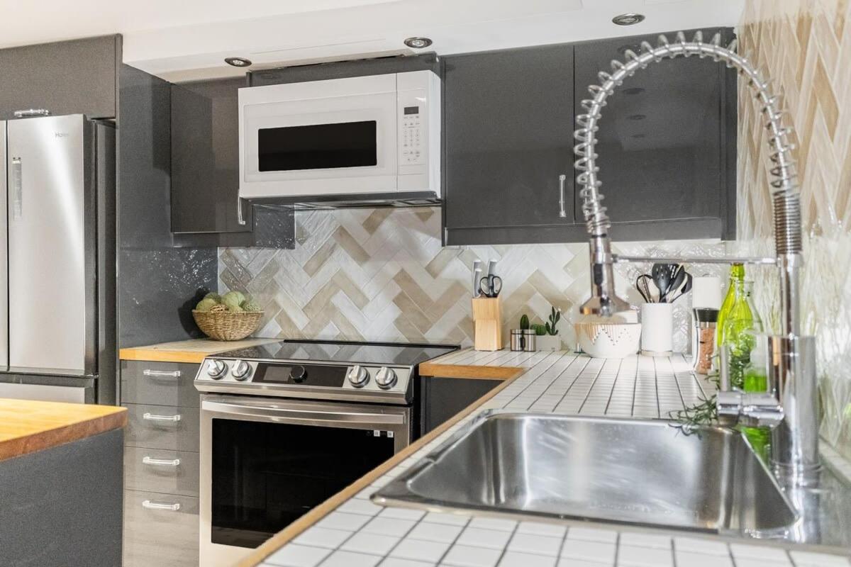 Magnificent 2Br Apartment Fully Equipped Montréal Buitenkant foto